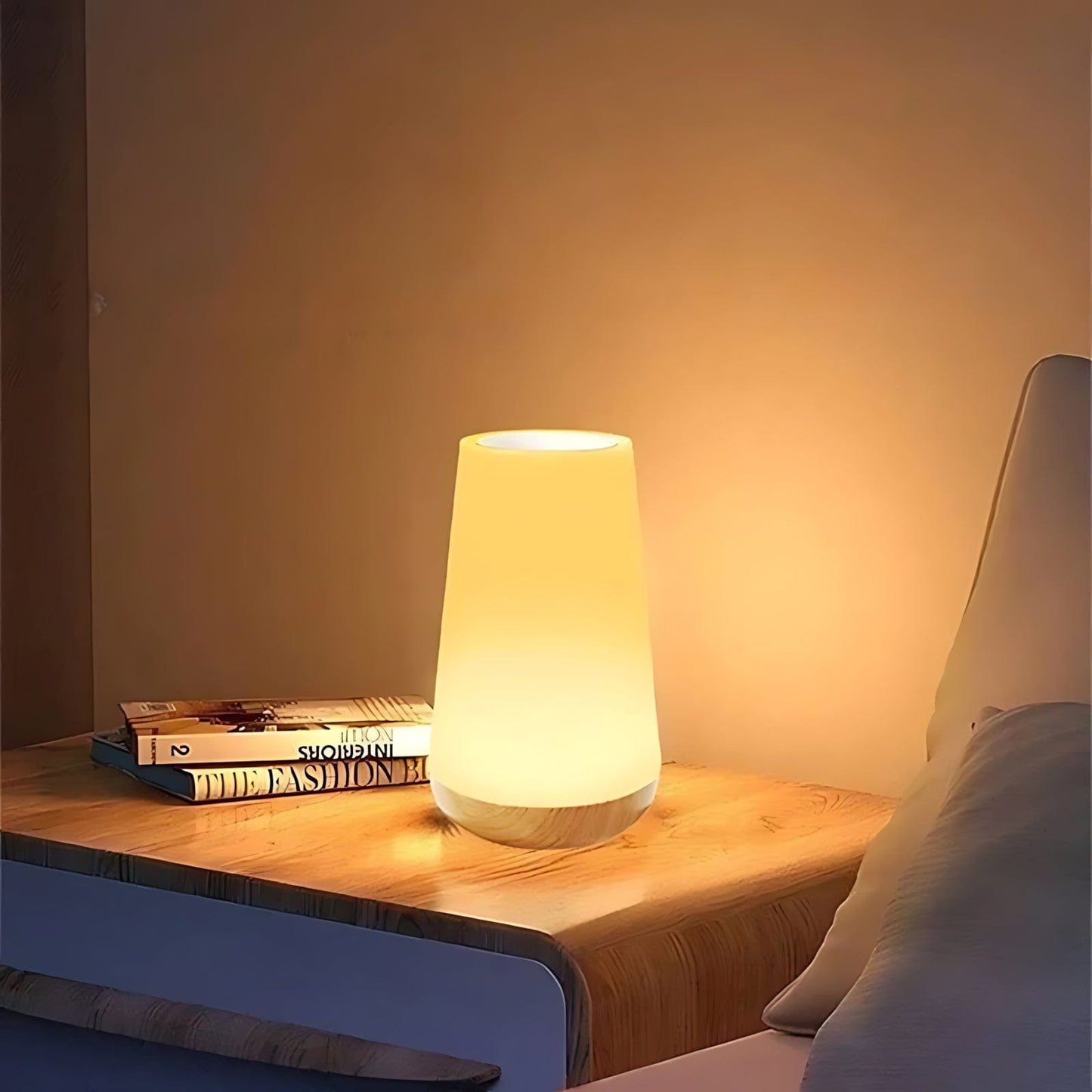 Veilleuse Cône Nomade LED Multicouleurs NemiLum